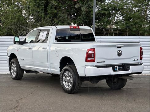 Used 2024 RAM 2500 Laramie AWD/4WD image 12