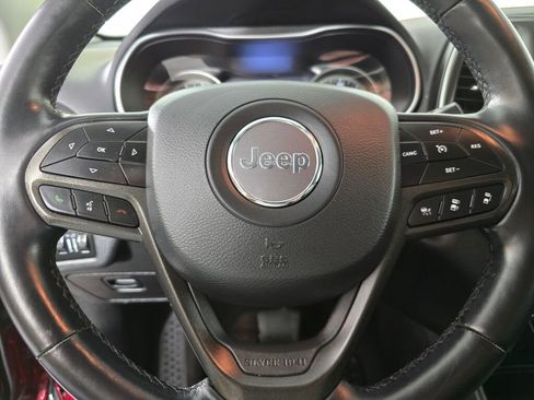 Used 2021 Jeep Cherokee Trailhawk w/ Technology Group image 24