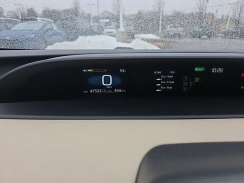 Certified 2022 Toyota Prius LE image 13