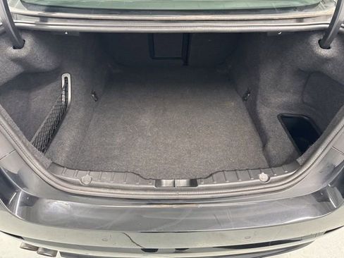 Used 2011 BMW 528i Sedan image 10