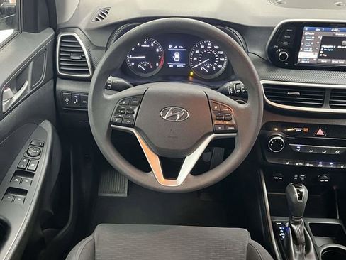 Used 2019 Hyundai Tucson Value FWD image 18