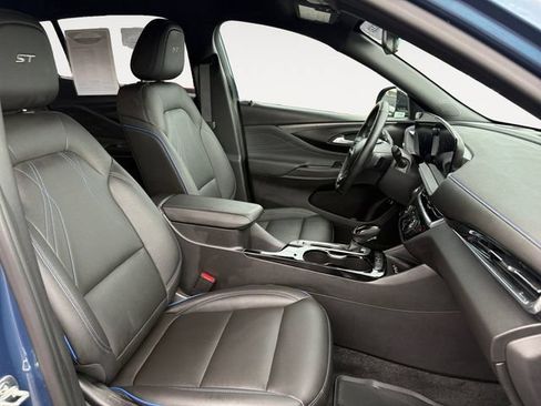 Used 2024 Buick Envista Sport Touring w/ Convenience I Package FWD image 15