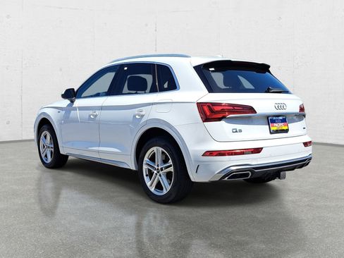 Used 2023 Audi Q5 e Premium Plus w/ Premium Plus Package AWD/4WD image 7
