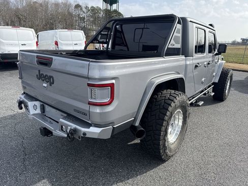 Used 2020 Jeep Gladiator Sport w/ Quick Order Package 24S image 7