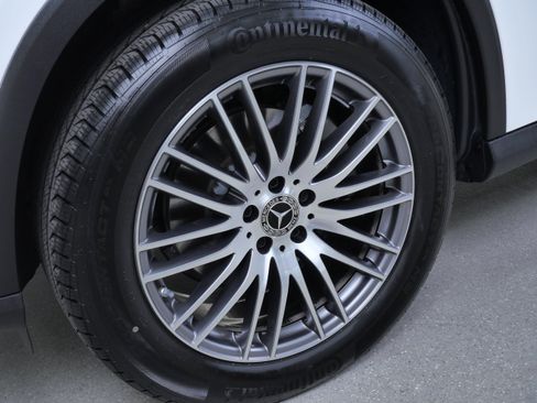 Certified 2026 Mercedes-Benz GLC 300 4MATIC image 13