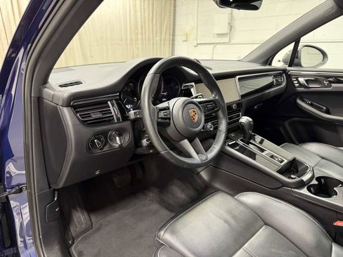 Used 2024 Porsche Macan Turbo w/ Premium Plus Package image 11