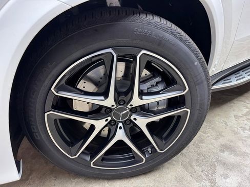 New 2026 Mercedes-Benz GLE 53 AMG 4MATIC Coupe image 29