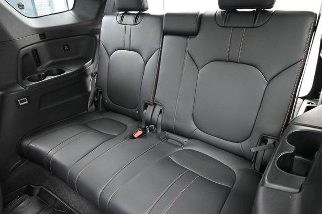 Used 2023 Honda Pilot TrailSport image 19