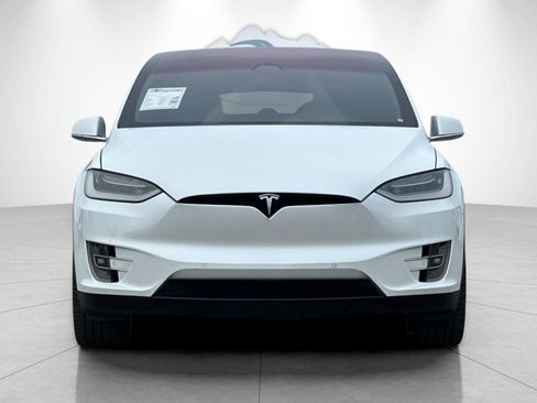 Used 2020 Tesla Model X Long Range image 8