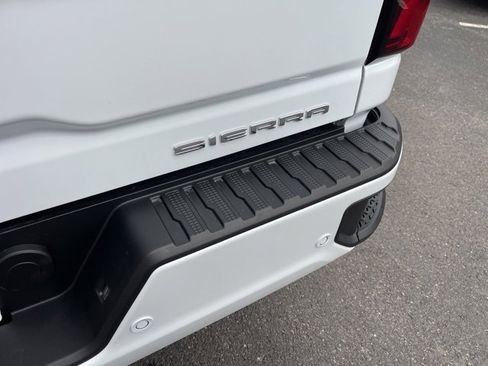 New 2026 GMC Sierra 3500 Denali w/ Denali Reserve Package image 13