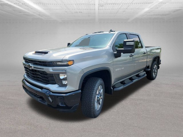New 2026 Chevrolet Silverado 2500 Custom w/ Custom Value Package AWD/4WD image 3