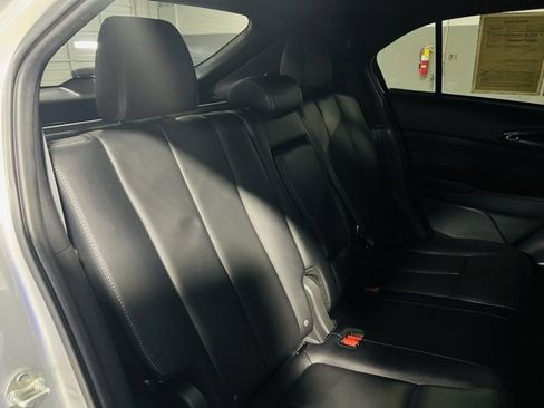 Used 2023 Mitsubishi Eclipse Cross SEL image 29
