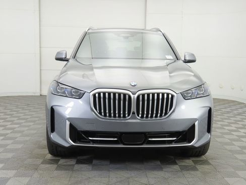 New 2026 BMW X5 xDrive40i image 2