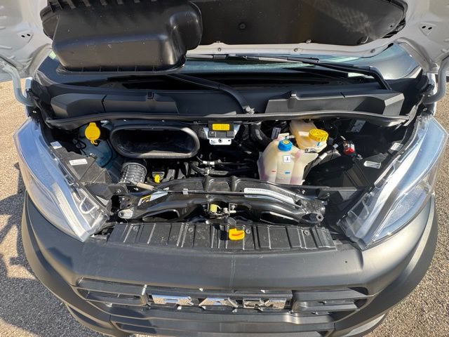 Used 2025 RAM ProMaster 2500 w/ Convenience Group FWD image 16