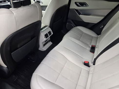 Used 2019 Land Rover Range Rover Velar R-Dynamic SE AWD/4WD image 12