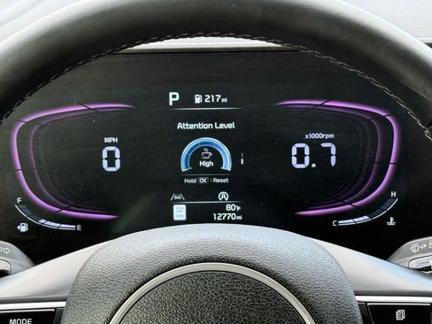 Used 2025 Kia Sportage EX w/ Premium Package image 22