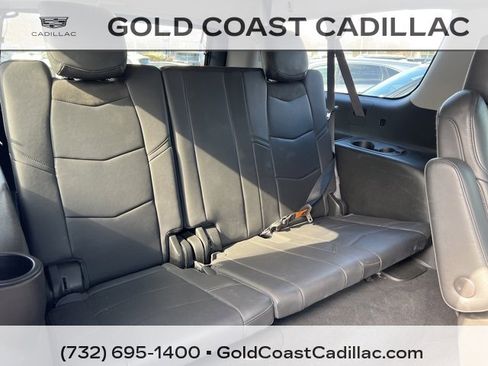 Used 2019 Cadillac Escalade ESV Luxury image 12