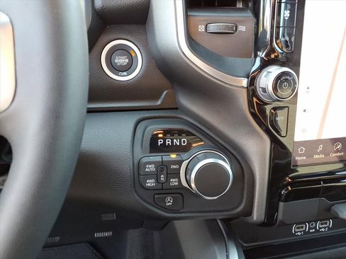 Used 2025 RAM 1500 Big Horn image 20