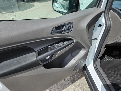 Used 2020 Ford Transit Connect XL image 11