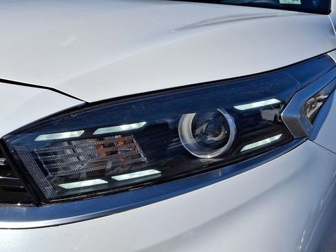 Certified 2023 Kia Forte GT-Line FWD image 9