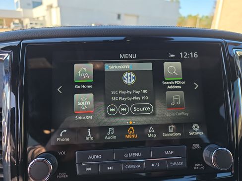 Used 2023 Nissan Titan Platinum Reserve w/ Moonroof Package image 24