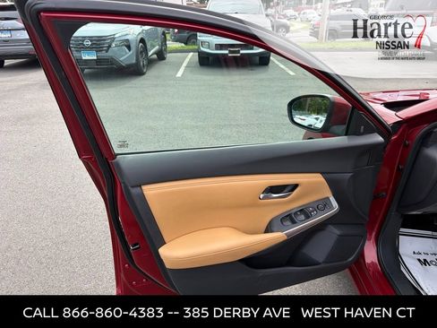 Used 2020 Nissan Sentra SV w/ SV Premium Package FWD image 12