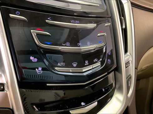 Used 2015 Cadillac SRX Premium FWD image 30