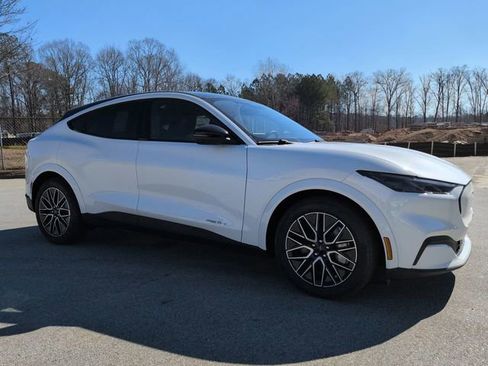 New 2026 Ford Mustang Mach-E Premium image 2