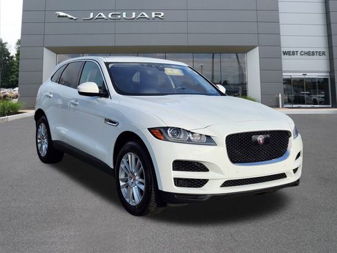 Used 2020 Jaguar F-PACE Prestige image 2
