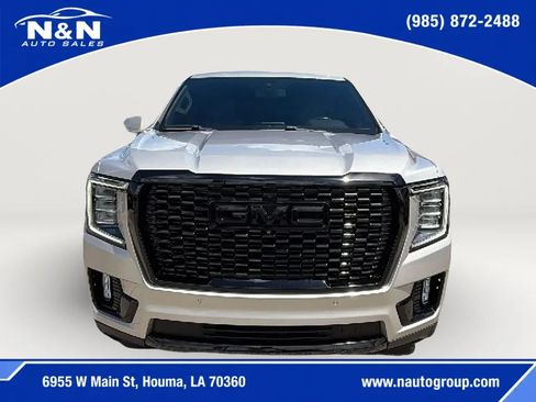 Used 2022 GMC Yukon XL SLT w/ SLT Premium Package RWD image 8