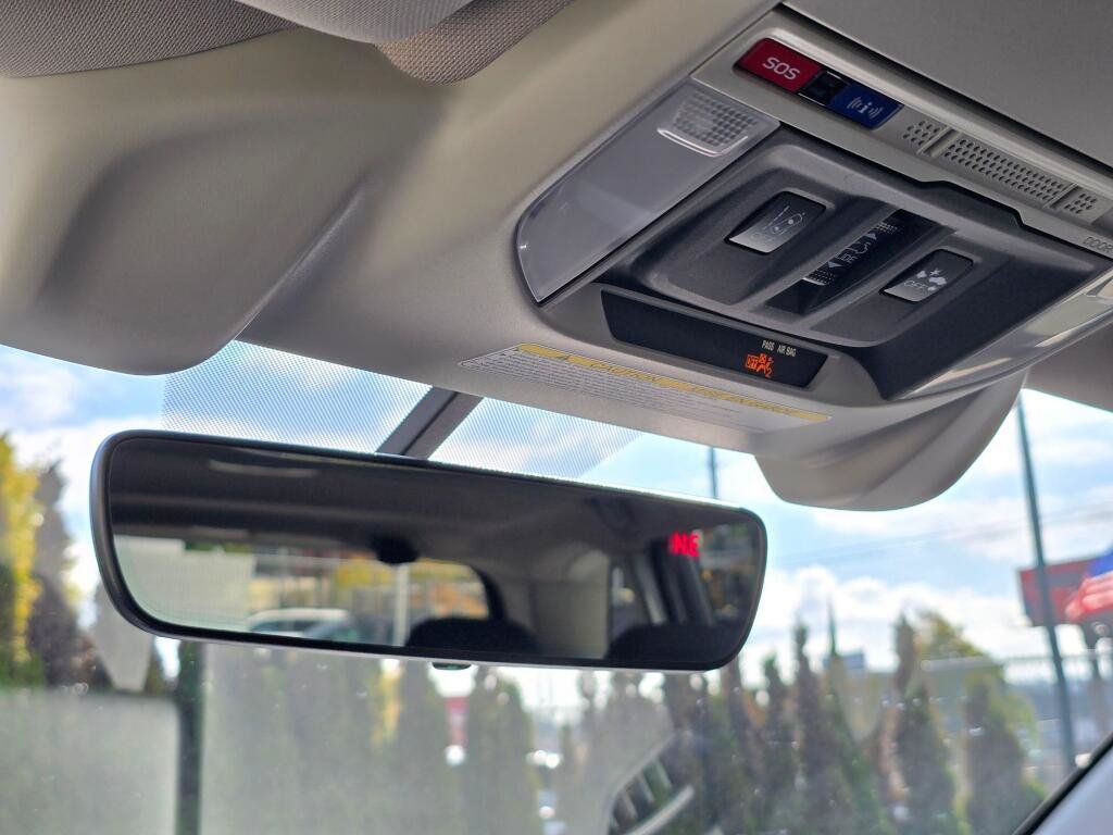 Used 2020 Subaru Forester Premium AWD/4WD image 27