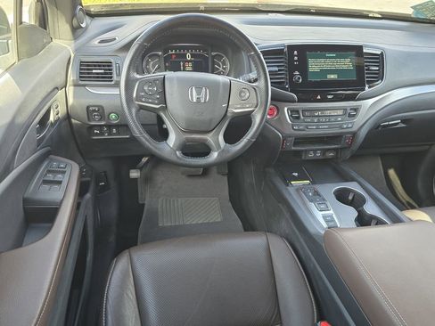 Used 2024 Honda Passport EX-L image 6