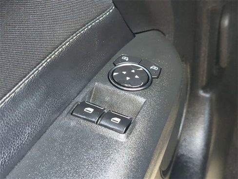 Used 2017 Ford Mustang GT image 19