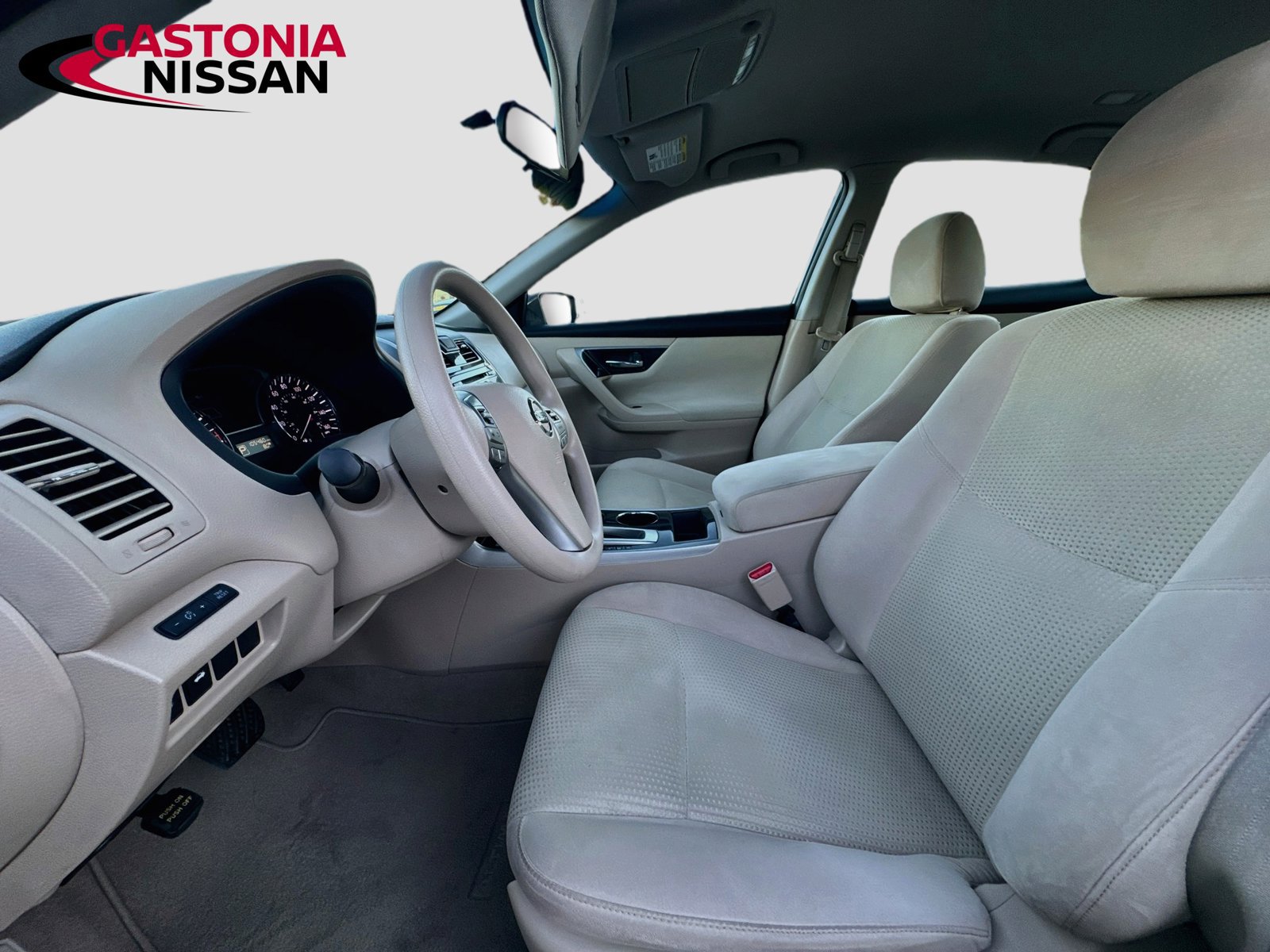 Used 2014 Nissan Altima 2.5 S w/ Sport Value Package FWD image 26
