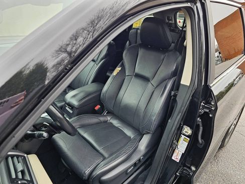 Used 2019 Subaru Ascent Limited AWD/4WD image 15