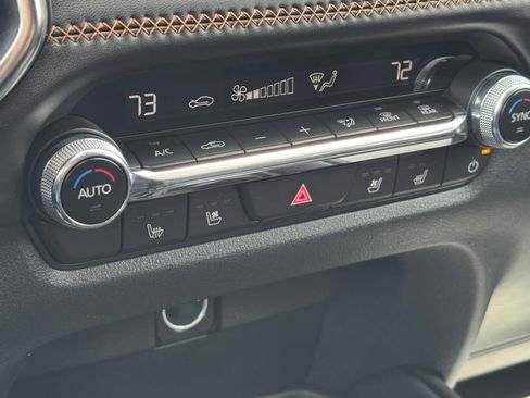 Used 2025 MAZDA CX-50 2.5 Hybrid w/ Premium Plus Pkg image 5