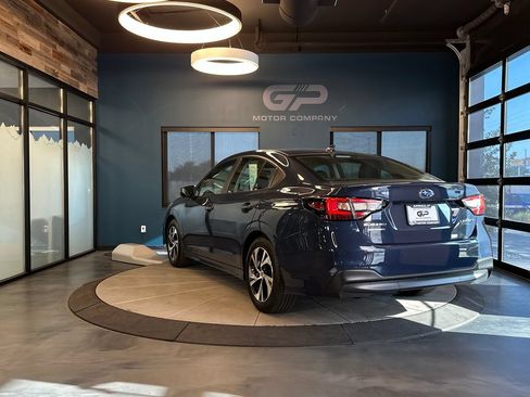 Used 2025 Subaru Legacy Premium AWD/4WD image 5