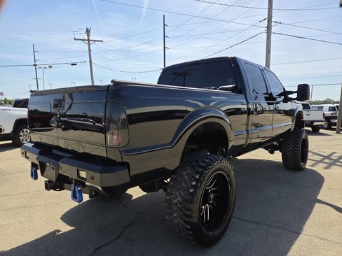 Used 2016 Ford F250 Lariat w/ Lariat Ultimate Package AWD/4WD image 7