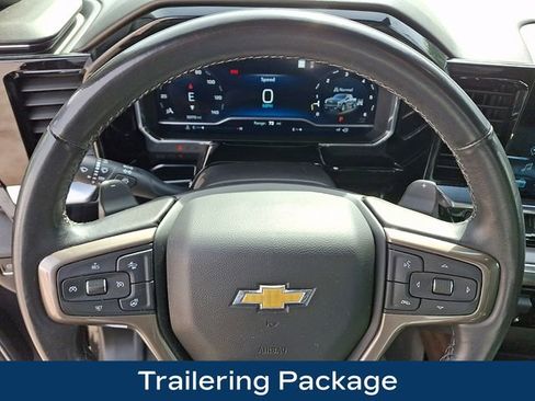 Used 2022 Chevrolet Silverado 1500 High Country AWD/4WD image 4