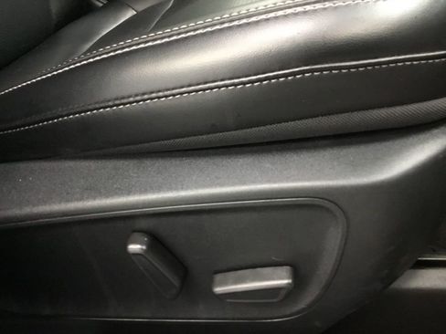 Used 2024 Ford Escape Platinum image 25