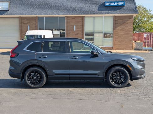 Used 2024 Honda CR-V Sport-L image 2