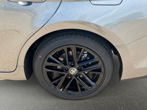 New 2026 Toyota Camry SE FWD image 10