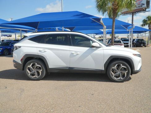 Used 2022 Hyundai Tucson Limited AWD/4WD image 4