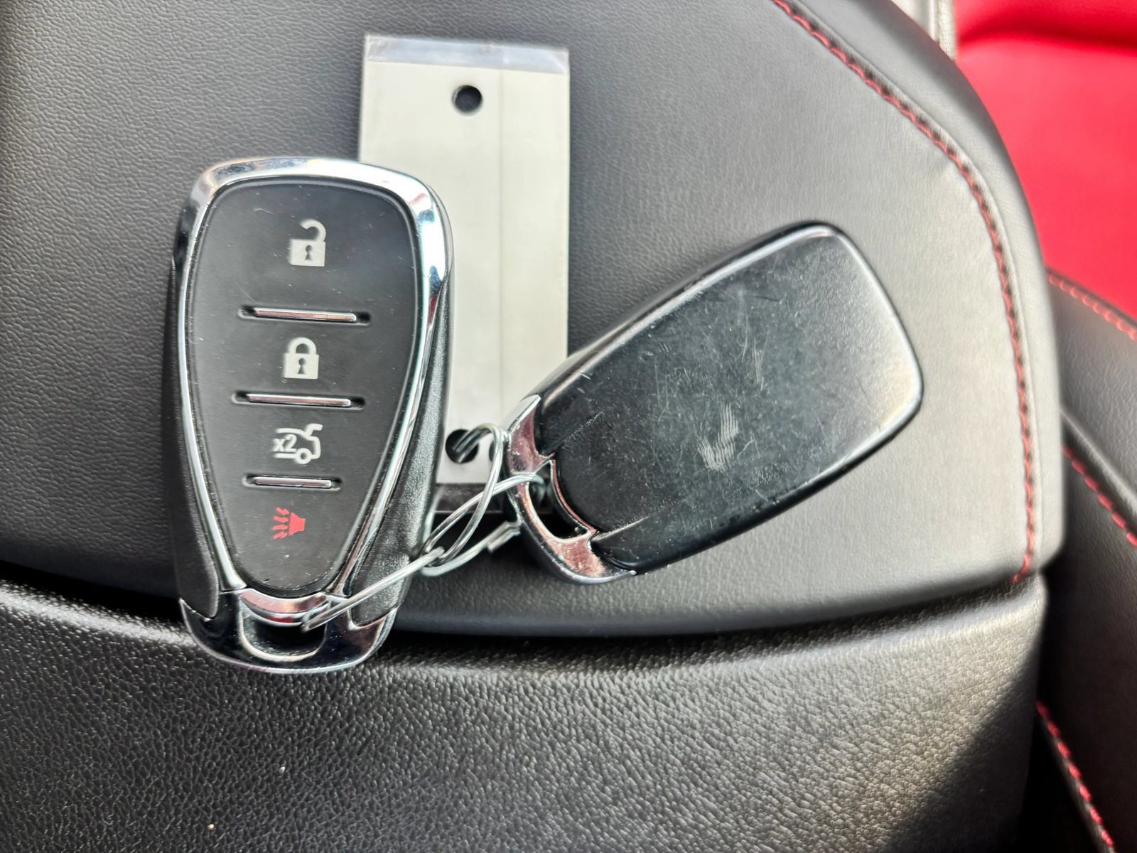 Used 2016 Chevrolet Camaro SS RWD image 28