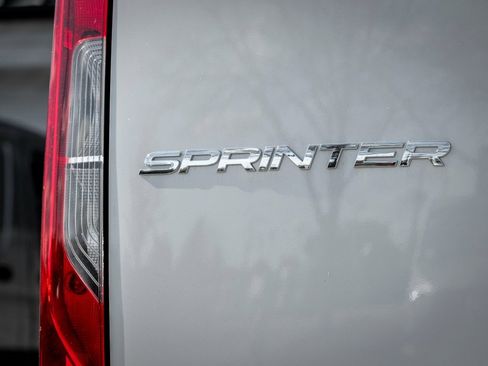 Used 2026 Mercedes-Benz Sprinter 3500 image 9