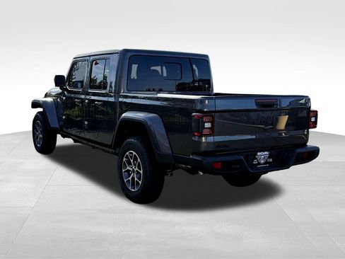 New 2026 Jeep Gladiator Sport image 5