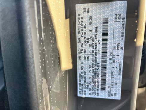 New 2025 Ford Bronco Raptor image 28