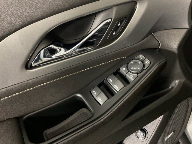 Used 2023 Chevrolet Traverse LT w/ LT Premium Package AWD/4WD image 29