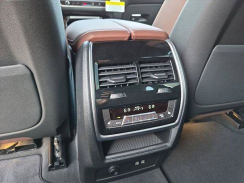 Used 2026 BMW X5 xDrive40i AWD/4WD image 18