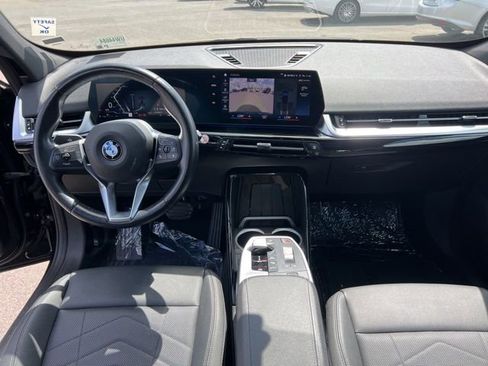 Used 2023 BMW X1 xDrive28i image 8